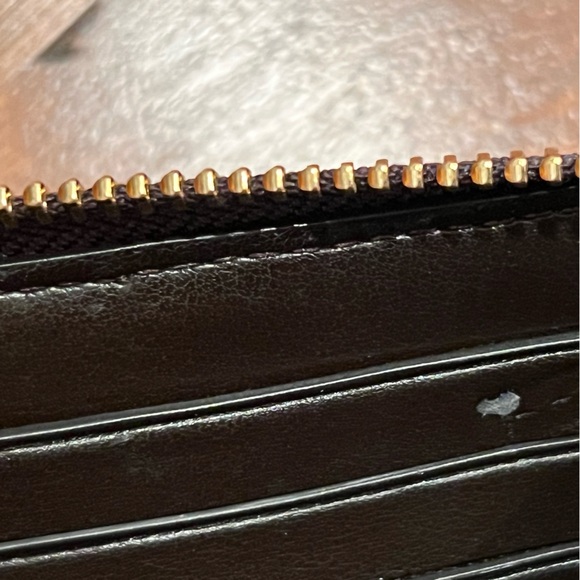 Coach metallic gold zip around wallet - Picture 11 of 13